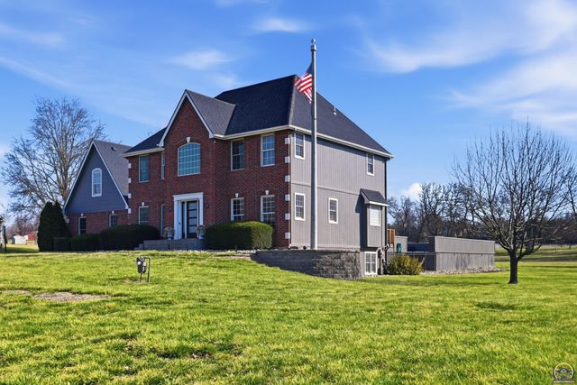 6140 SW South Pointe DR, Auburn, KS 66402