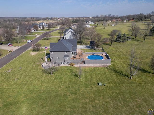 6140 SW South Pointe DR, Auburn, KS 66402