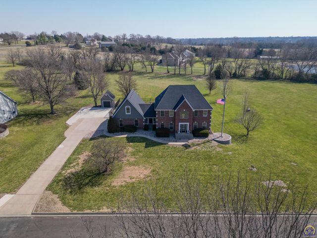 6140 SW South Pointe DR, Auburn, KS 66402
