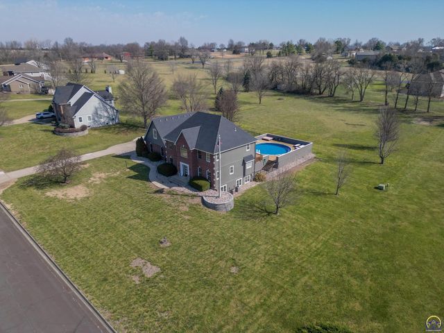 6140 SW South Pointe DR, Auburn, KS 66402