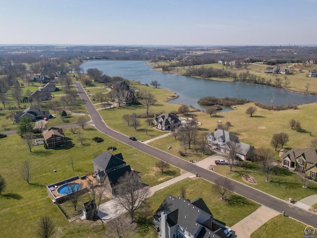 6140 SW South Pointe DR, Auburn, KS 66402