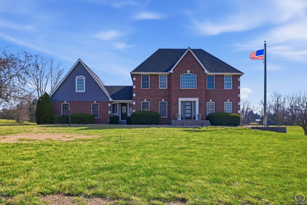 6140 SW South Pointe DR, Auburn, KS 66402