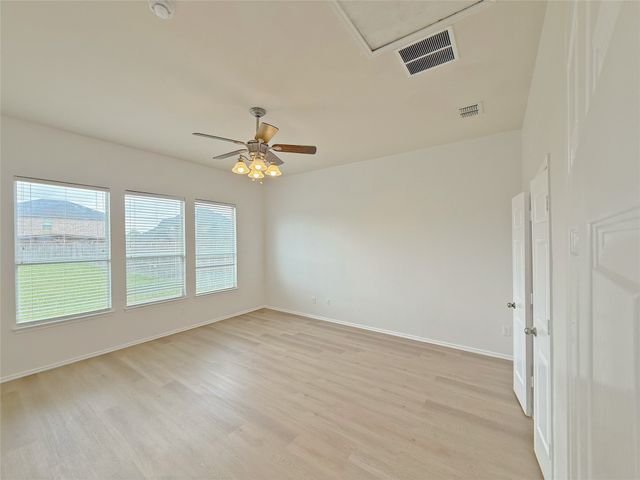 1010 Fredonia Drive, Forney, TX 75126