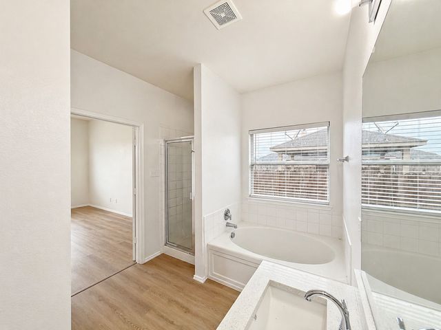 1010 Fredonia Drive, Forney, TX 75126