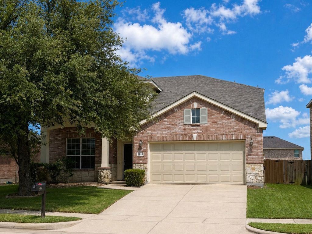 1010 Fredonia Drive, Forney, TX 75126