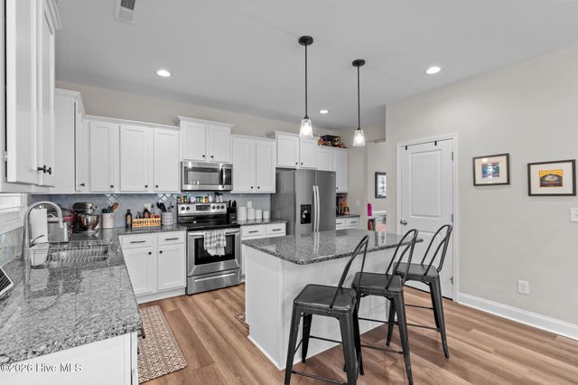 451 Gretchen Road, West End, NC 27376