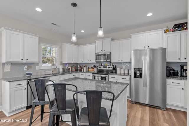 451 Gretchen Road, West End, NC 27376