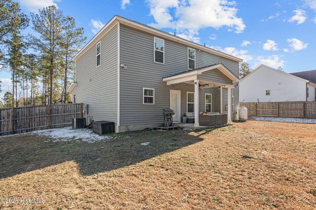 451 Gretchen Road, West End, NC 27376