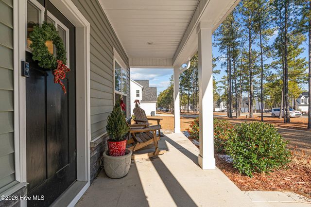 451 Gretchen Road, West End, NC 27376