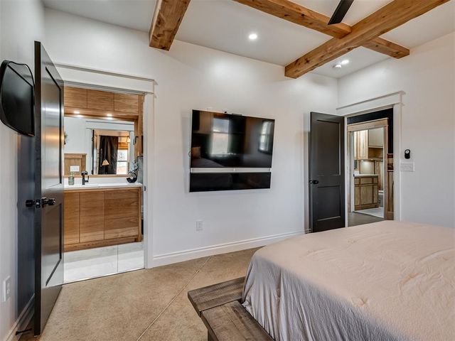 15850 N Henry Drive, Luther, OK 73054