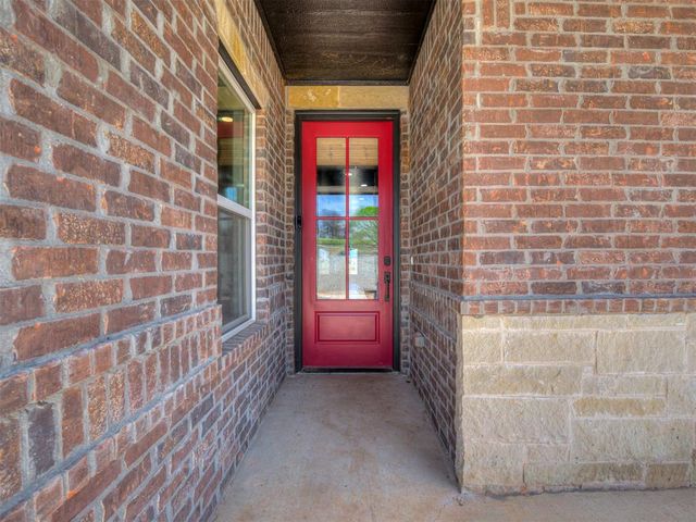 15850 N Henry Drive, Luther, OK 73054