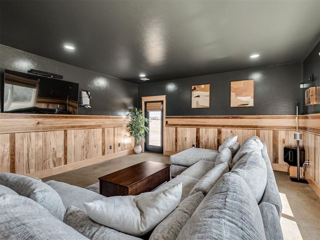 15850 N Henry Drive, Luther, OK 73054