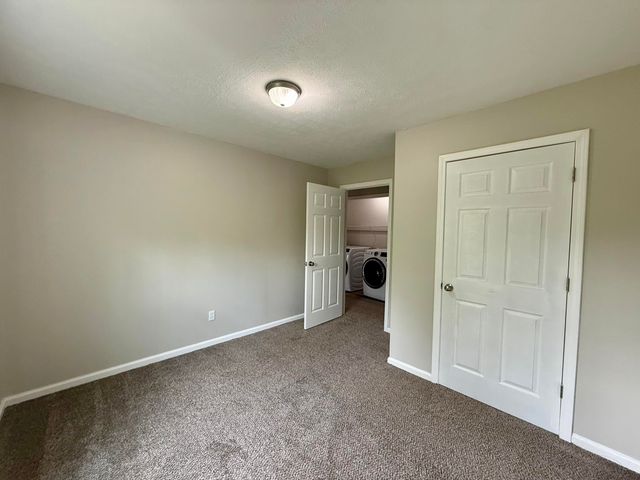 300 N 6th Street, Danville, KY 40422