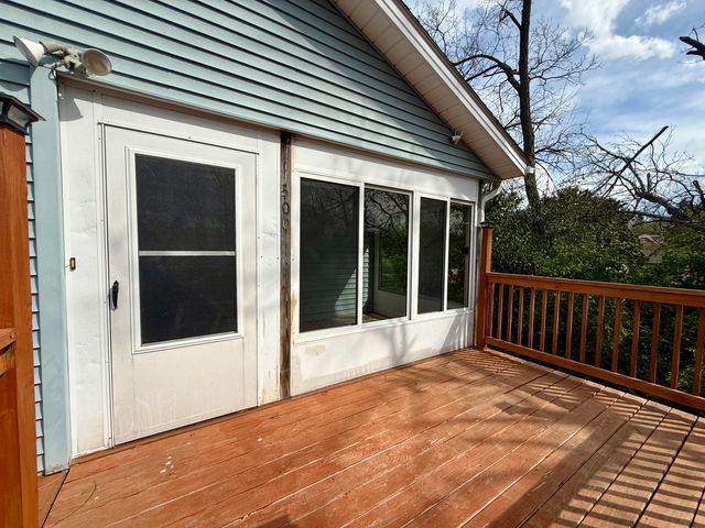 300 N 6th Street, Danville, KY 40422