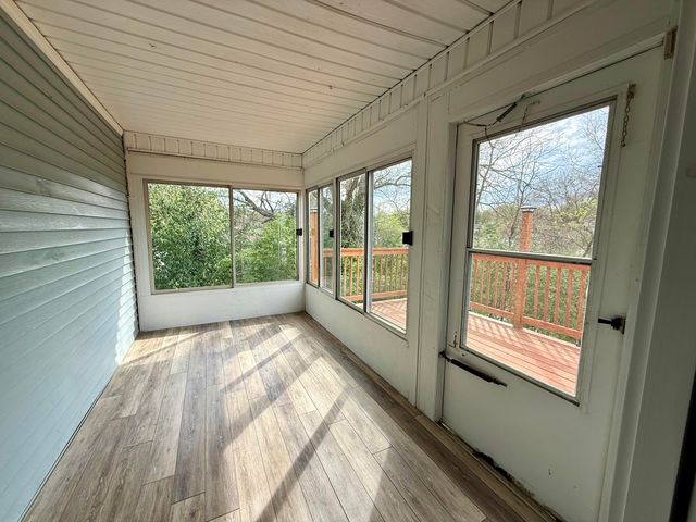 300 N 6th Street, Danville, KY 40422