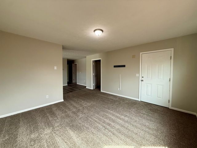 300 N 6th Street, Danville, KY 40422