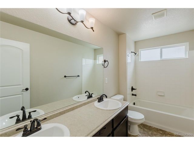 1019 Mount Oxford Ave, Windsor, CO 80550