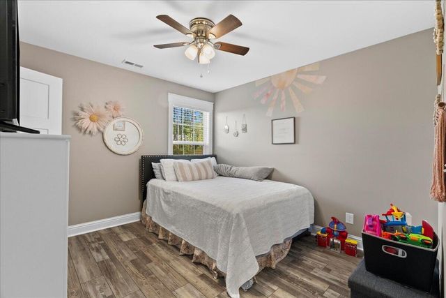3210 Crow Road NE, Dalton, GA 30721