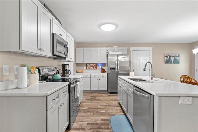 3210 Crow Road NE, Dalton, GA 30721