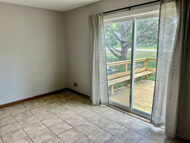 2732 Wilshire Court, Aurora, IL 60502