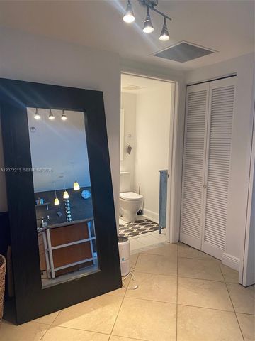 185 SW 7th Street 1607, Miami, FL 33130
