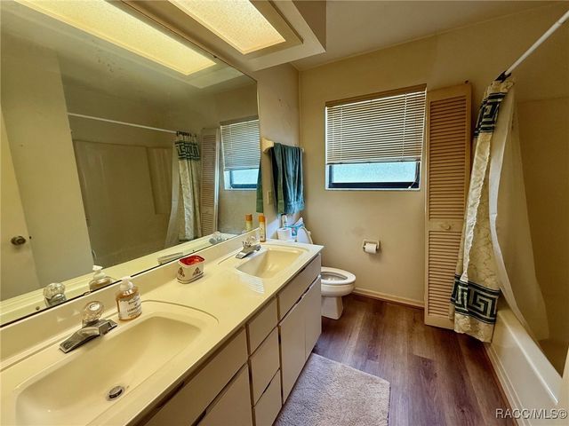 2750 W Mustang Boulevard, Beverly Hills, FL 34465