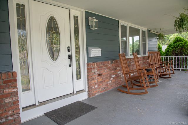 206 W Central Avenue, Pearl River, NY 10965