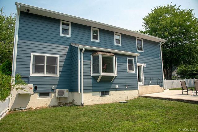 206 W Central Avenue, Pearl River, NY 10965