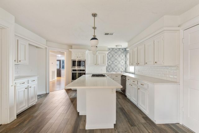 17902 Fernbluff Drive, Spring, TX 77379