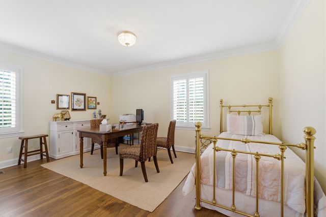 1084 Lynnwood Blvd, Nashville, TN 37215
