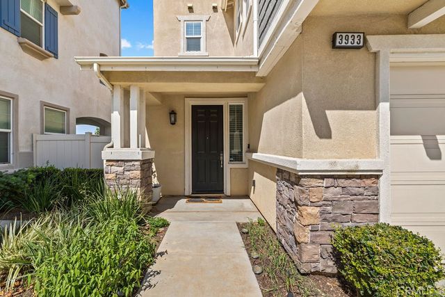 3933 Iron Mountain, Jurupa Valley, CA 92509