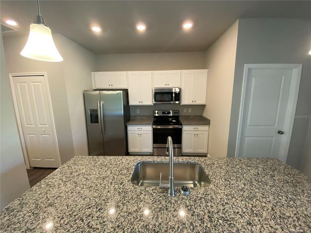 5625 ABELMAN ROAD, North Port, FL 34291