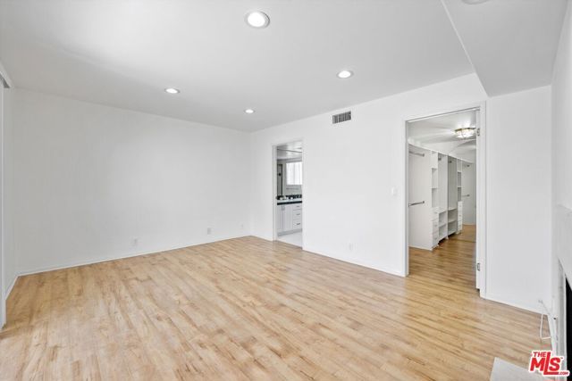 1338 Yale Street D, Santa Monica, CA 90404
