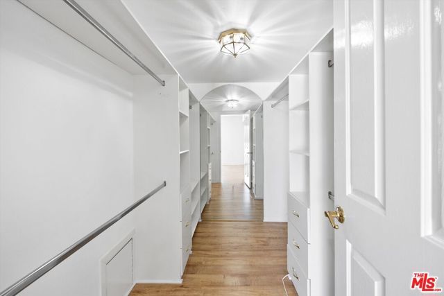1338 Yale Street D, Santa Monica, CA 90404