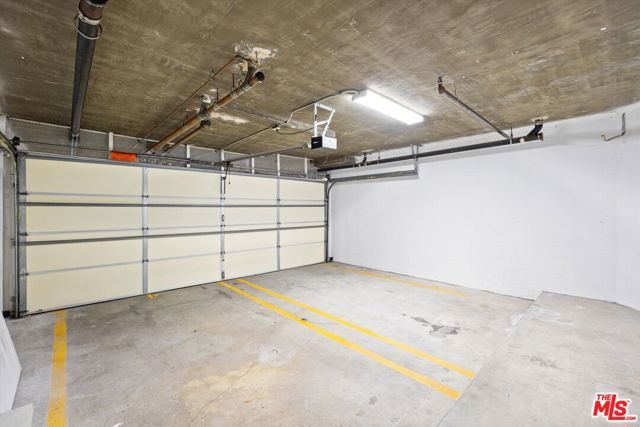 1338 Yale Street D, Santa Monica, CA 90404