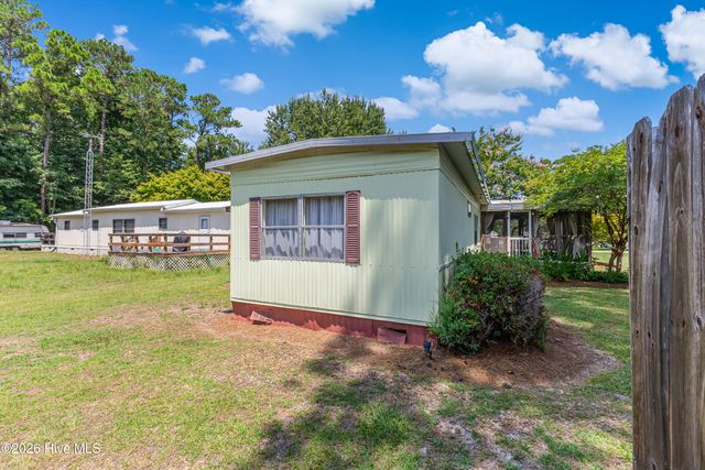 1229 Sea Cove Place SW, Supply, NC 28462