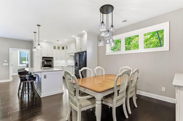 15563 Drake Circle NW, Prior Lake, MN 55372
