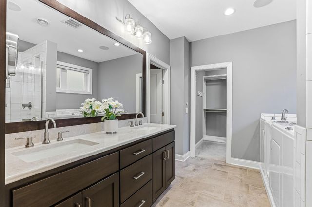 15563 Drake Circle NW, Prior Lake, MN 55372