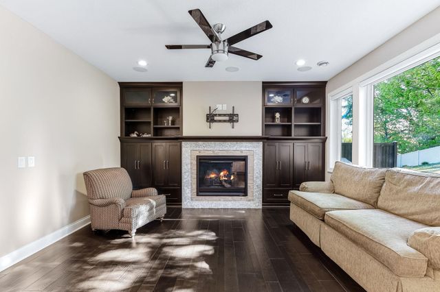 15563 Drake Circle NW, Prior Lake, MN 55372