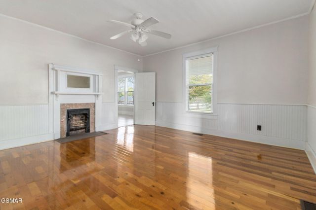 309 Englewood Avenue, Englewood, TN 37329