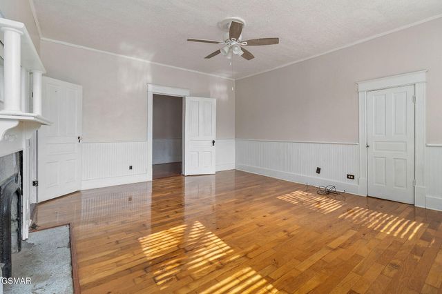 309 Englewood Avenue, Englewood, TN 37329