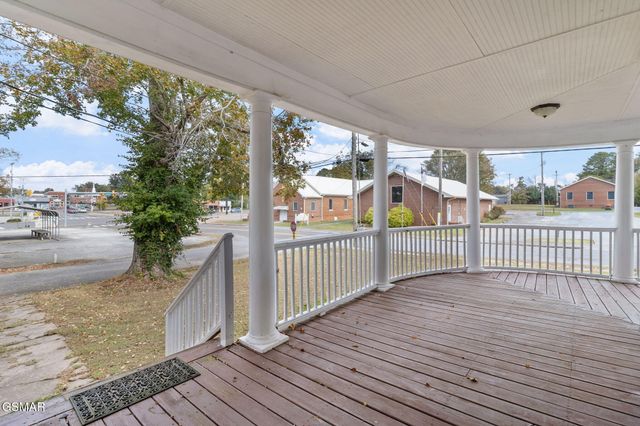 309 Englewood Avenue, Englewood, TN 37329