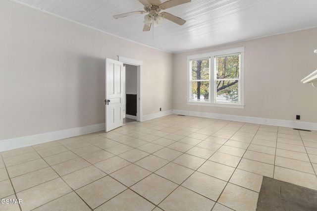 309 Englewood Avenue, Englewood, TN 37329