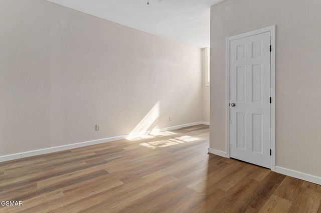 309 Englewood Avenue, Englewood, TN 37329