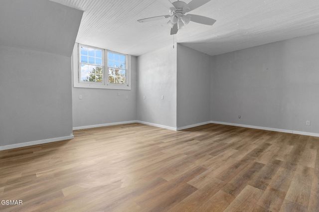 309 Englewood Avenue, Englewood, TN 37329