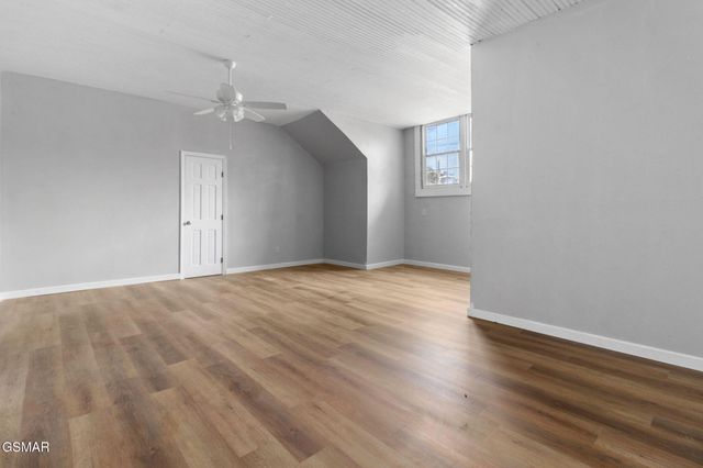 309 Englewood Avenue, Englewood, TN 37329