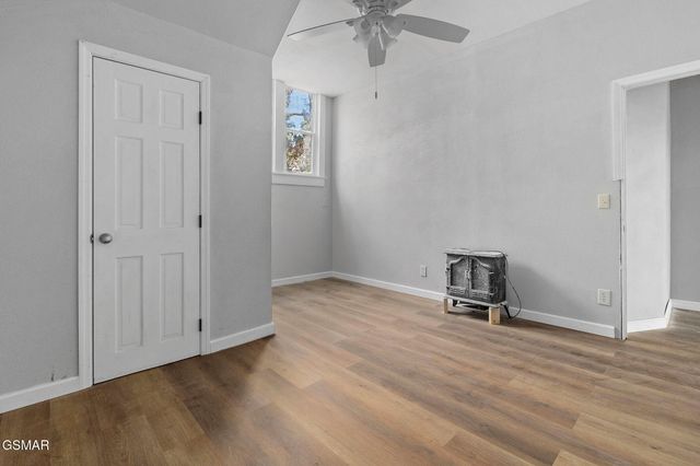 309 Englewood Avenue, Englewood, TN 37329