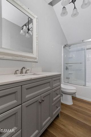 309 Englewood Avenue, Englewood, TN 37329