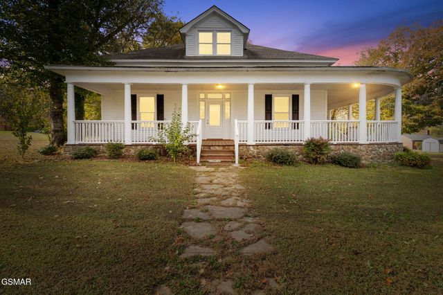 309 Englewood Avenue, Englewood, TN 37329