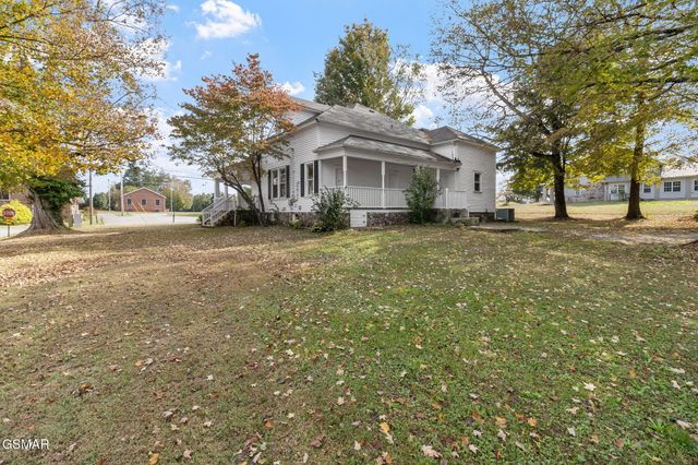 309 Englewood Avenue, Englewood, TN 37329